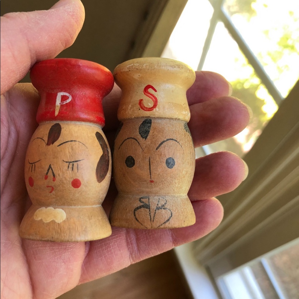 Vintage wooden salt & pepper shakers made in Japan